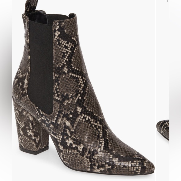 Steve Madden Subtle Snake Embossed
Chelsea Boot (Women) - Picture 1 of 9